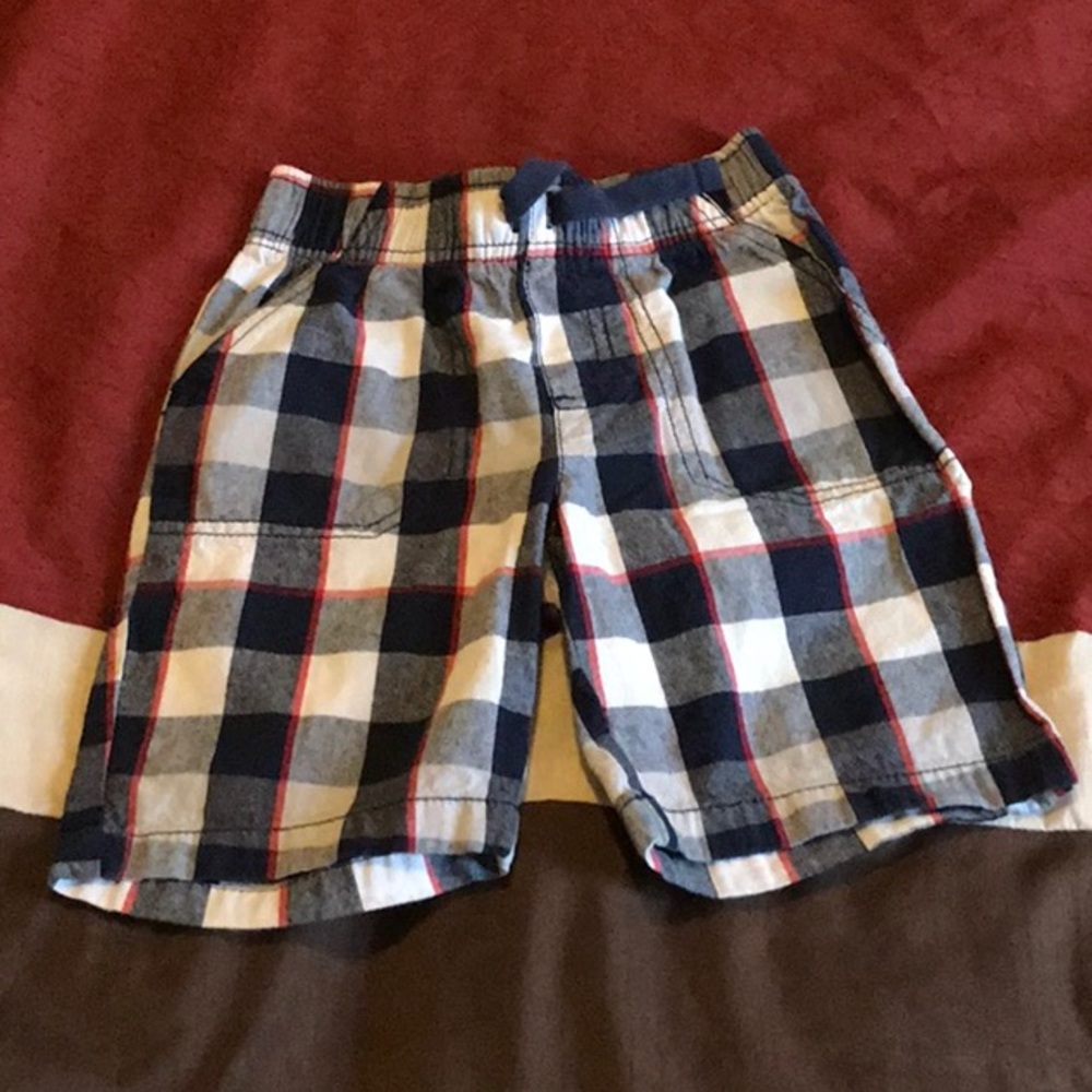 Very cute checkered boy shorts